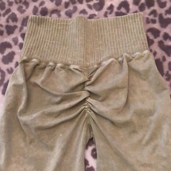 Free People Good Karma Ruched Shorts in Green Size XS/S - Picture 11 of 16